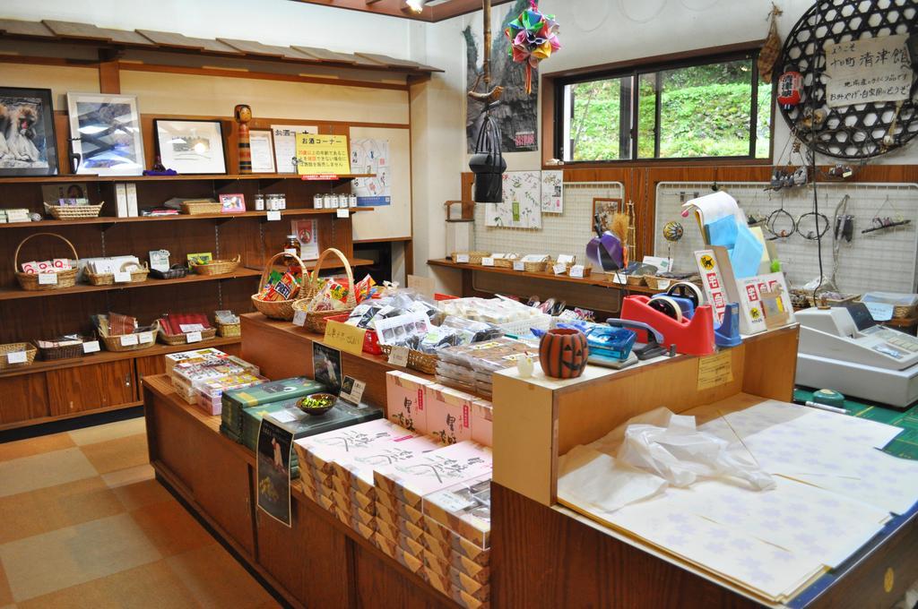 Kiyotsukan Hotel Tokamachi Luaran gambar